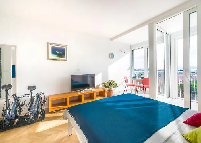 Summer Blue Bikes4free Reduced Apartmán